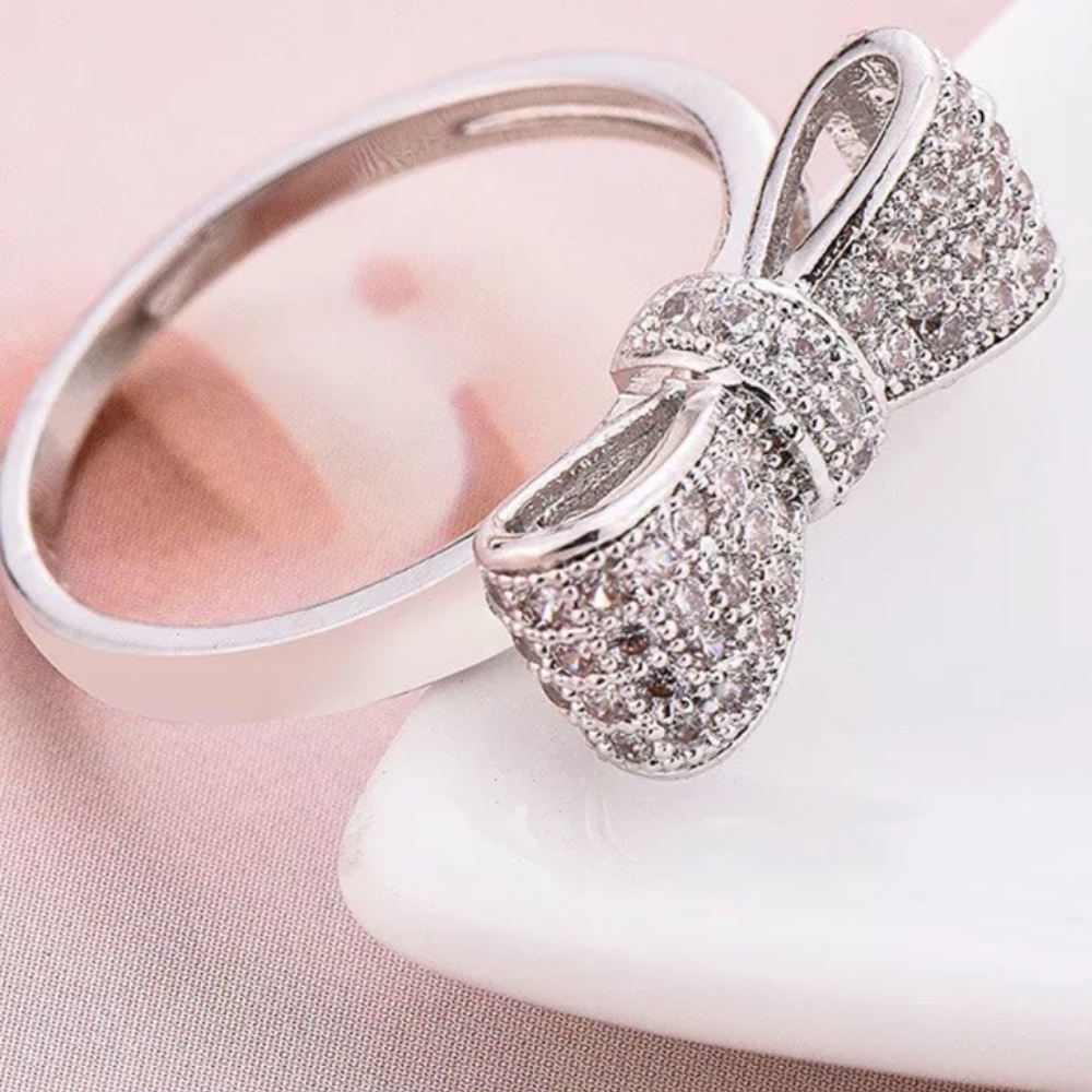 New Sterling Silver Topaz Bow Ring - Picture 5 of 10